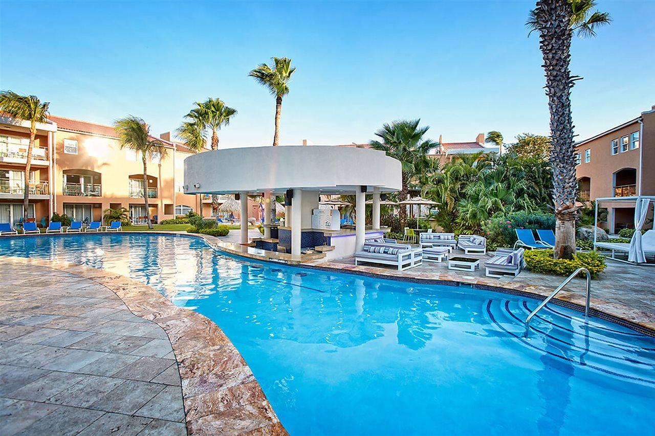 Divi Dutch Village Beach Resort Палм Бийч Екстериор снимка