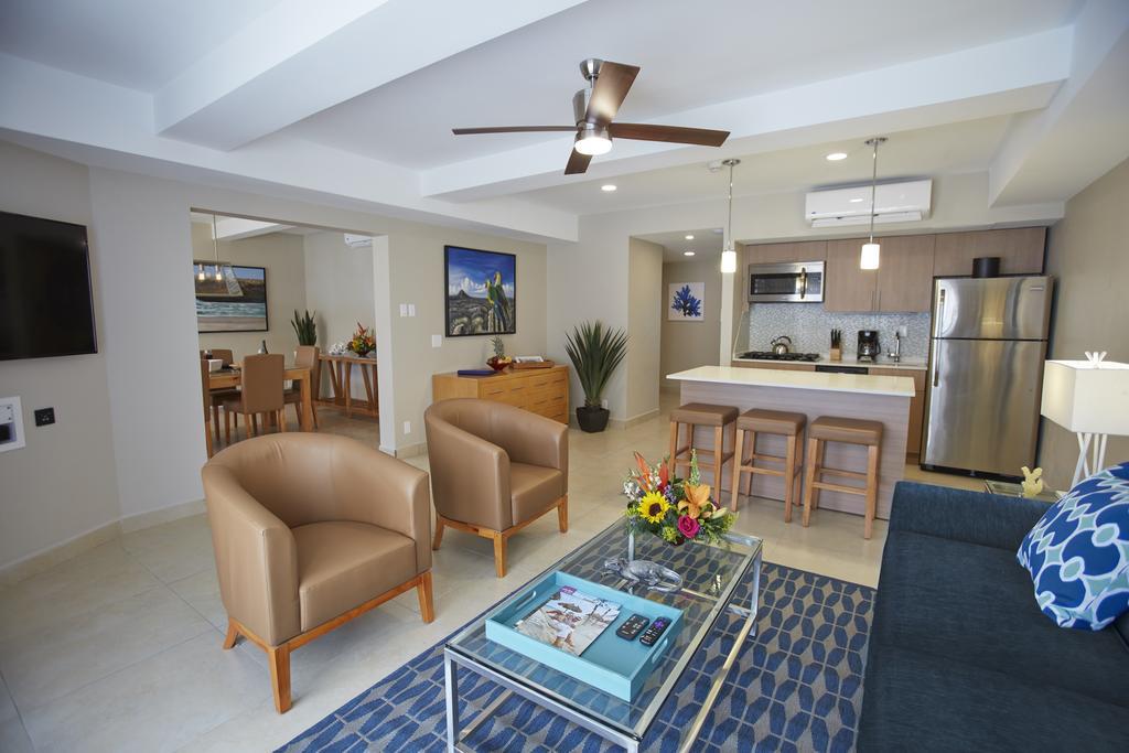 Divi Dutch Village Beach Resort Палм Бийч Екстериор снимка