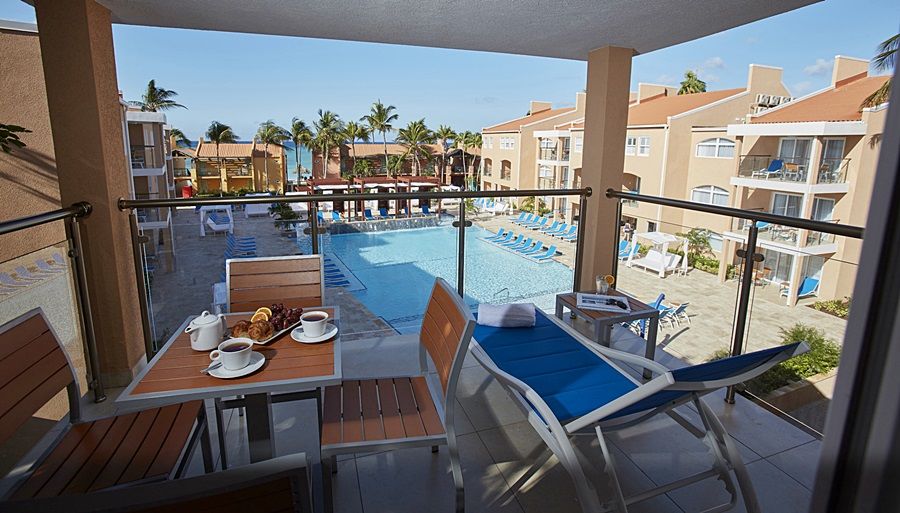 Divi Dutch Village Beach Resort Палм Бийч Екстериор снимка
